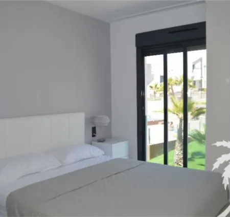 Appartement Oasis Beach 8